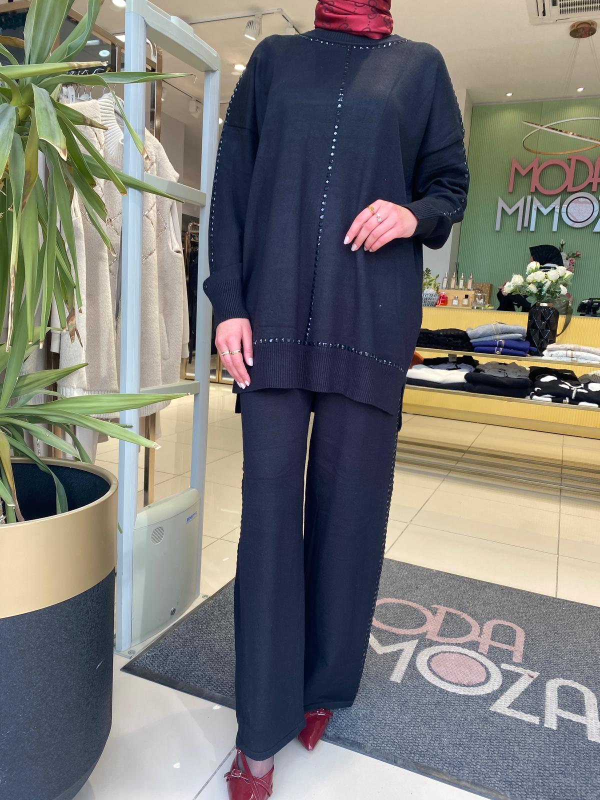 Fuat Gürşen Zımba Detay Triko Takım