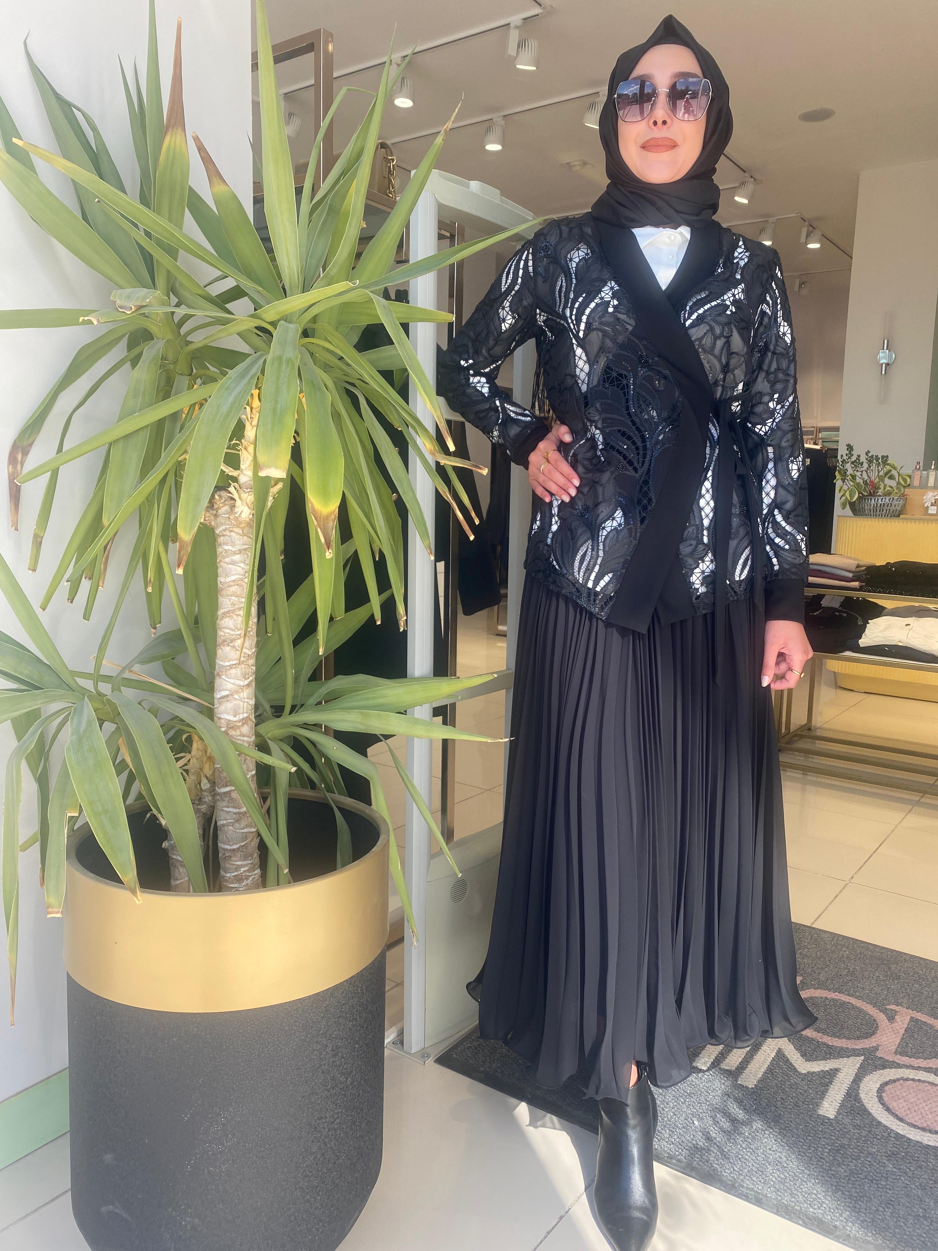 Fuat Gürşen Gömlekli Takım