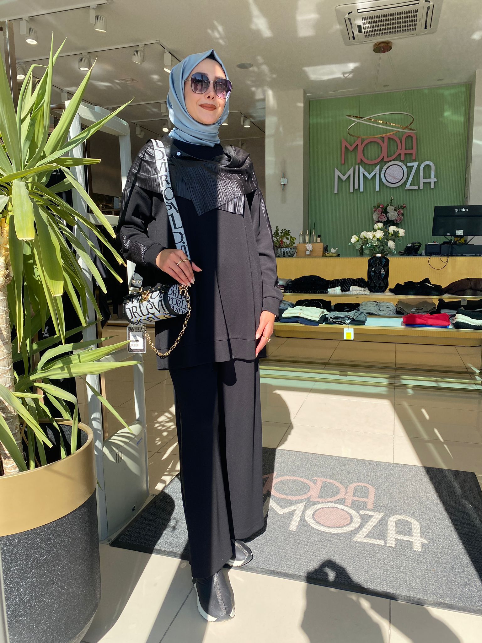 Fuat Gürşen Deri Şal Yaka Tunik