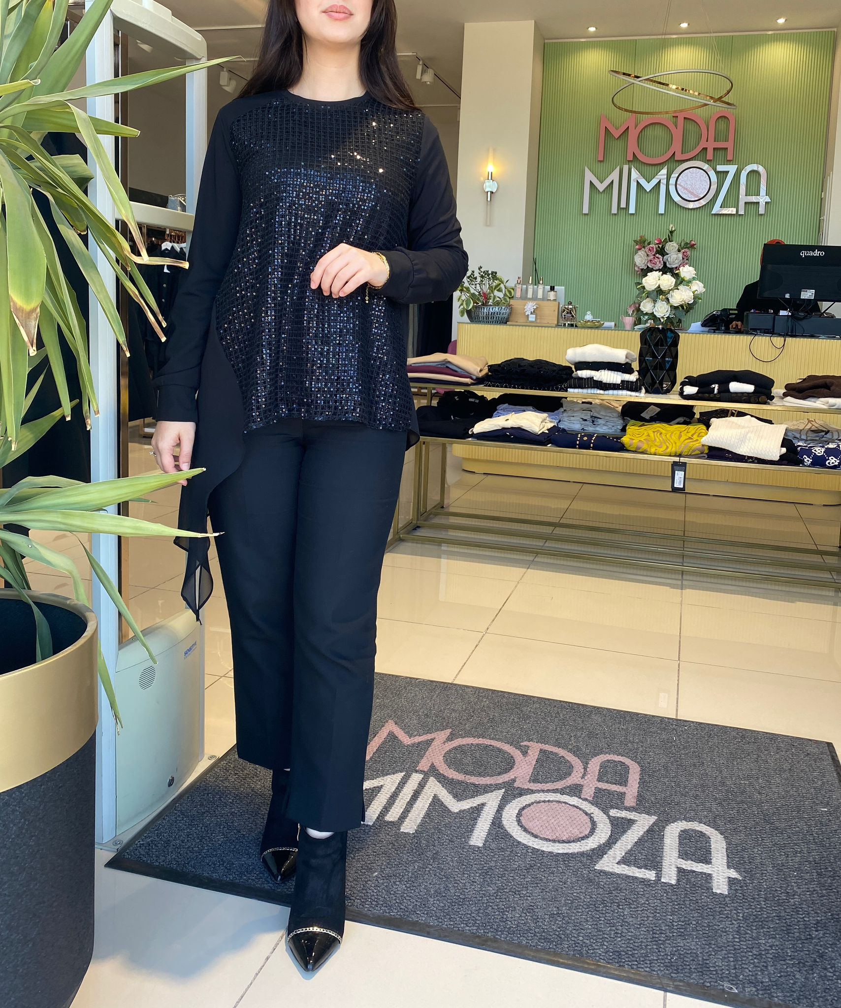 Fuat Gürşen Payetli Bluz