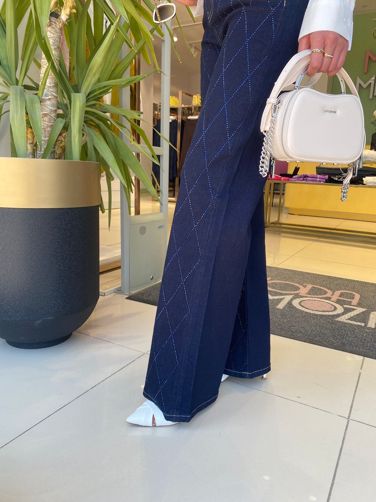 Ghisa Baklava Dilimi Denim Pantolon