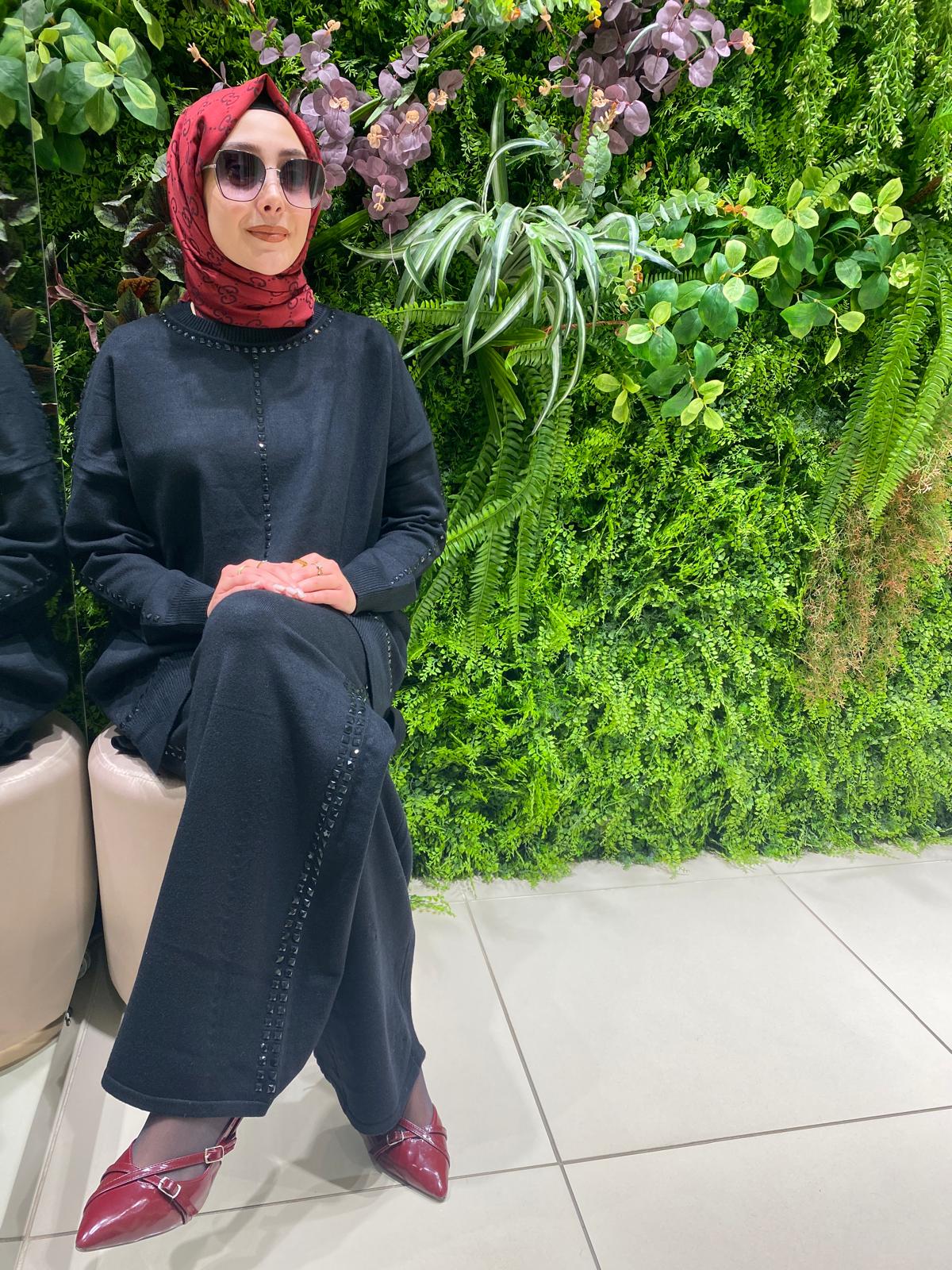 Fuat Gürşen Zımba Detay Triko Takım