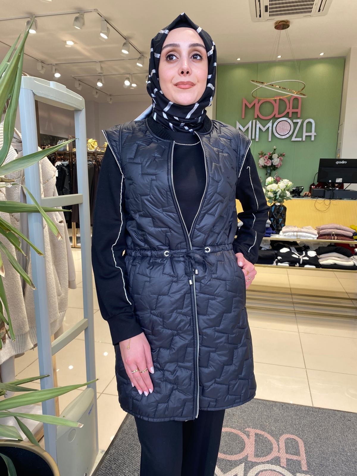 Pureva Kapitone Yelekli Üçlü Takım