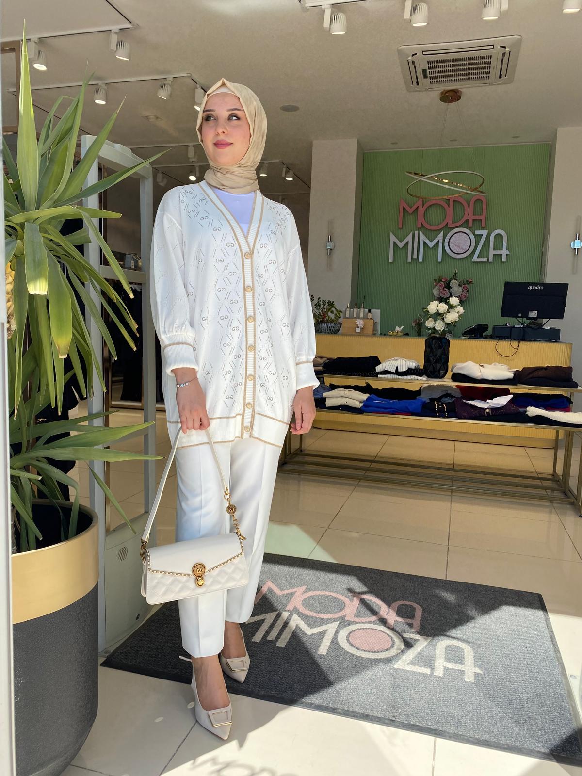 Ghisa Simli Triko Hırka