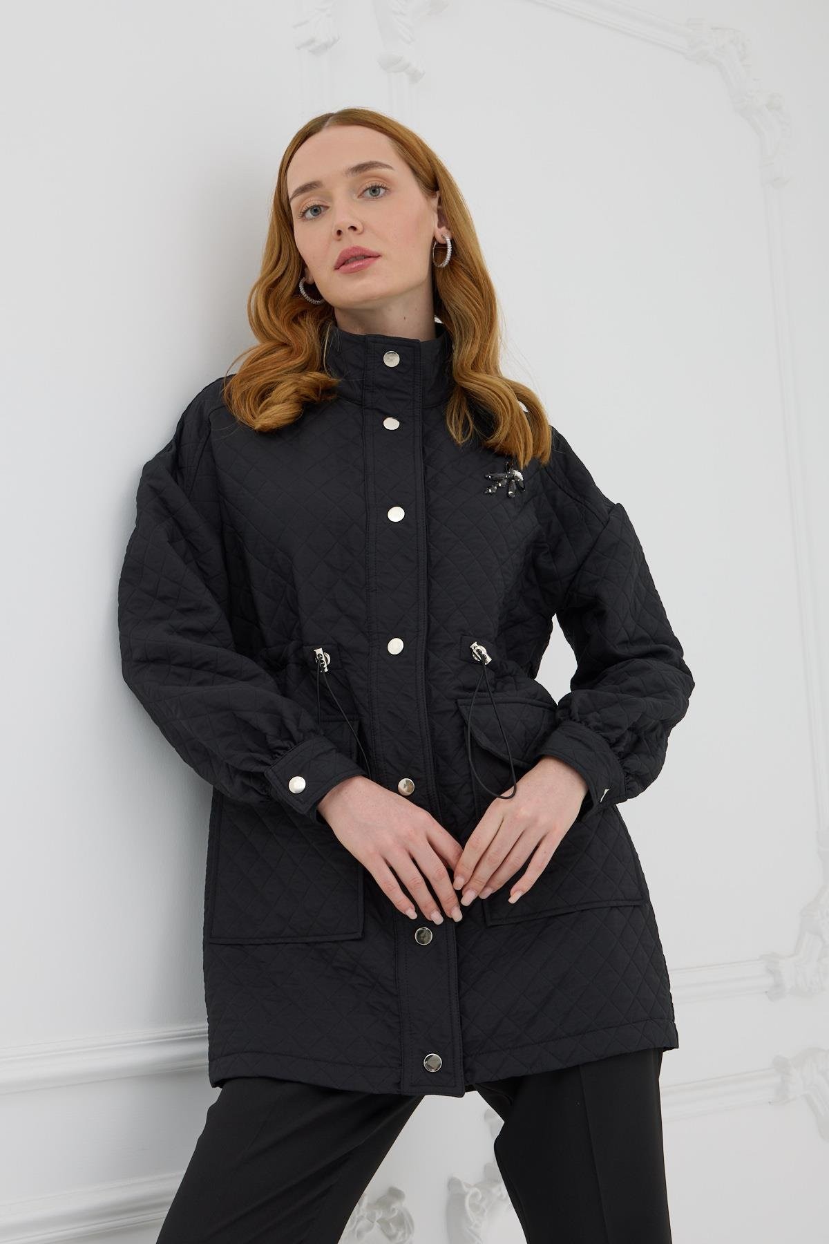 MoodBasic Çıtçıtlı Kapitone Kap