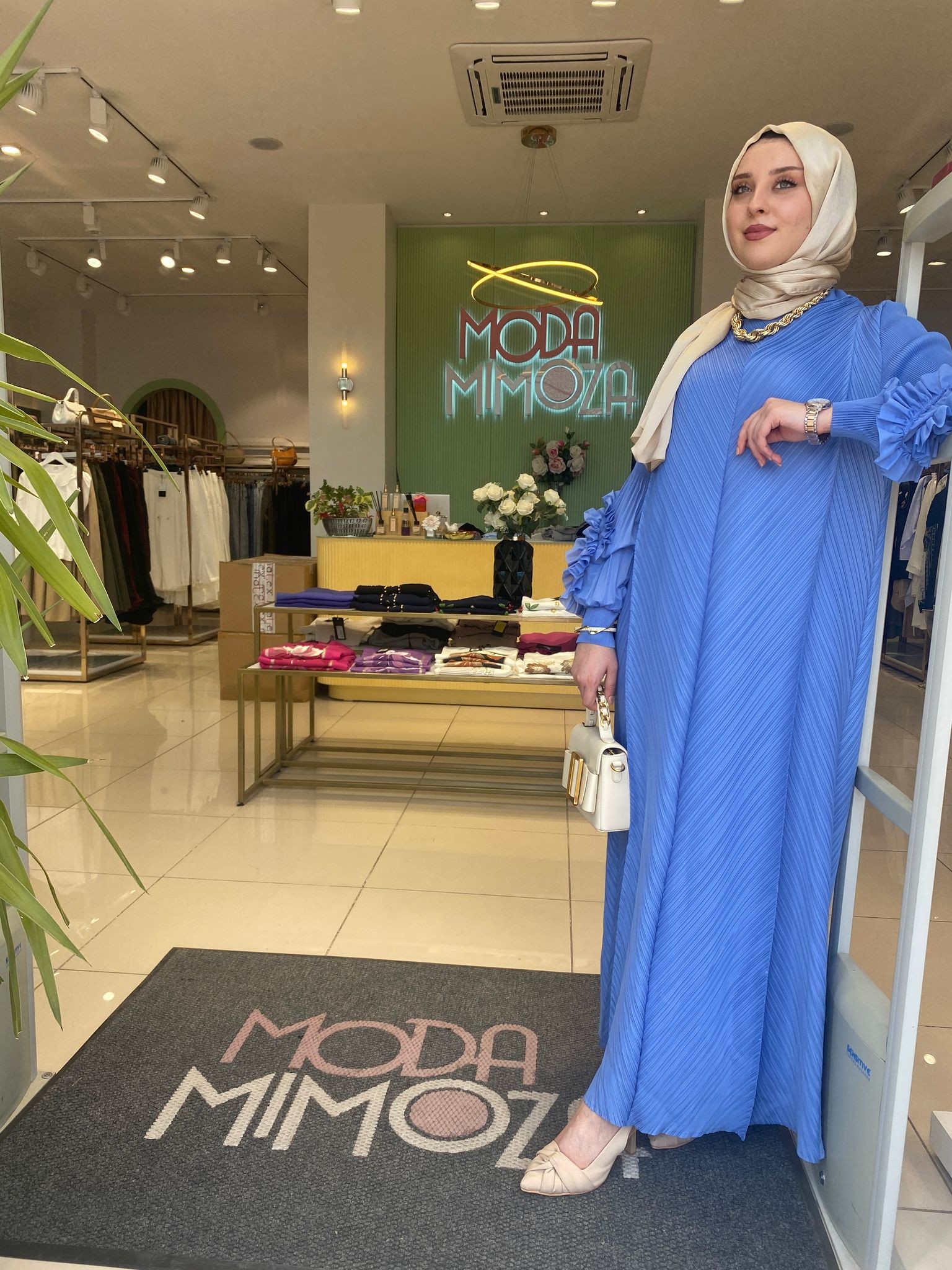 Moor Kol Fırfır Detay Elbise