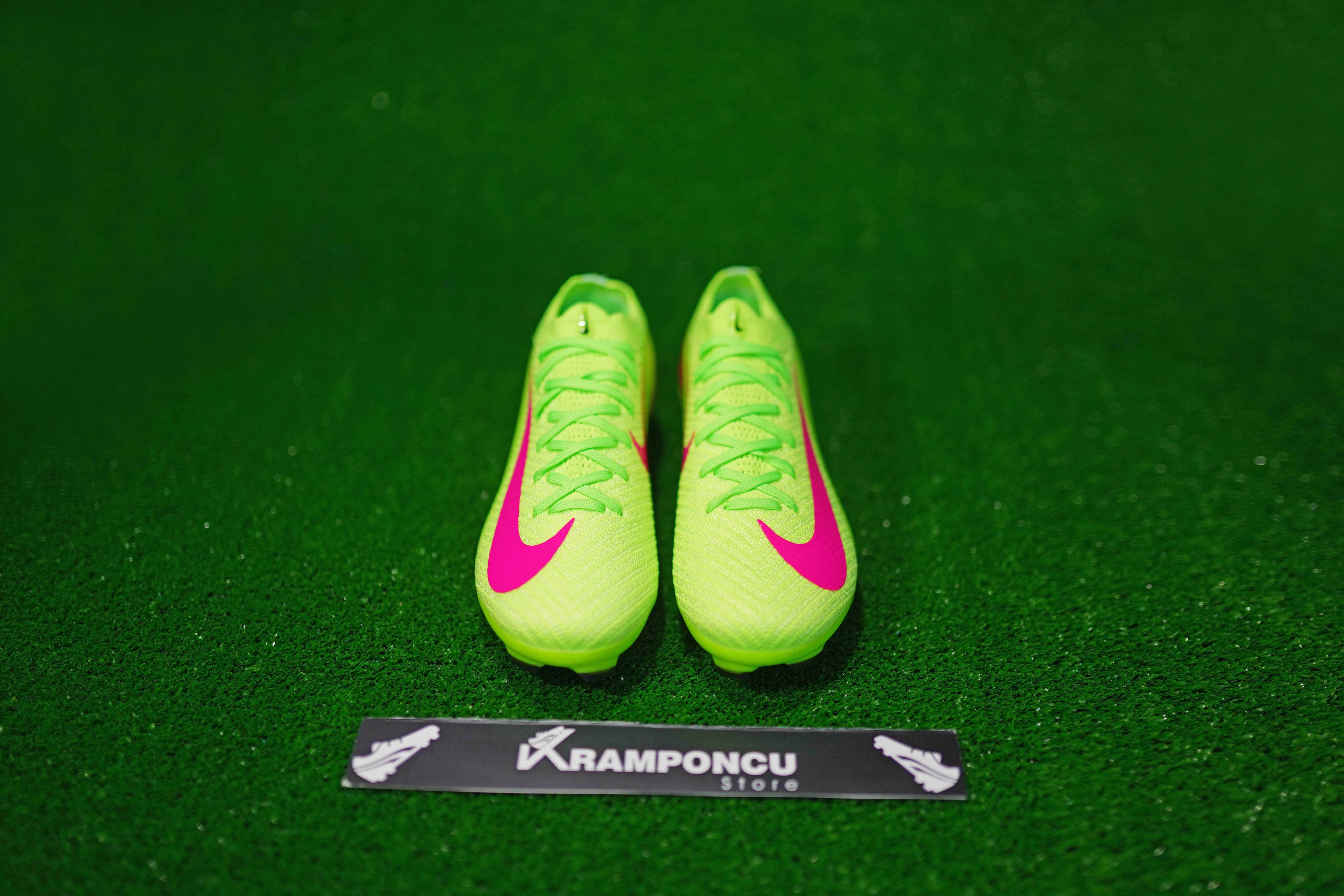 Ni̇ke Yeşi̇l-pembe Ai̇r Zoom Mercuri̇al Superfly 16 Eli̇te Bi̇leksi̇z