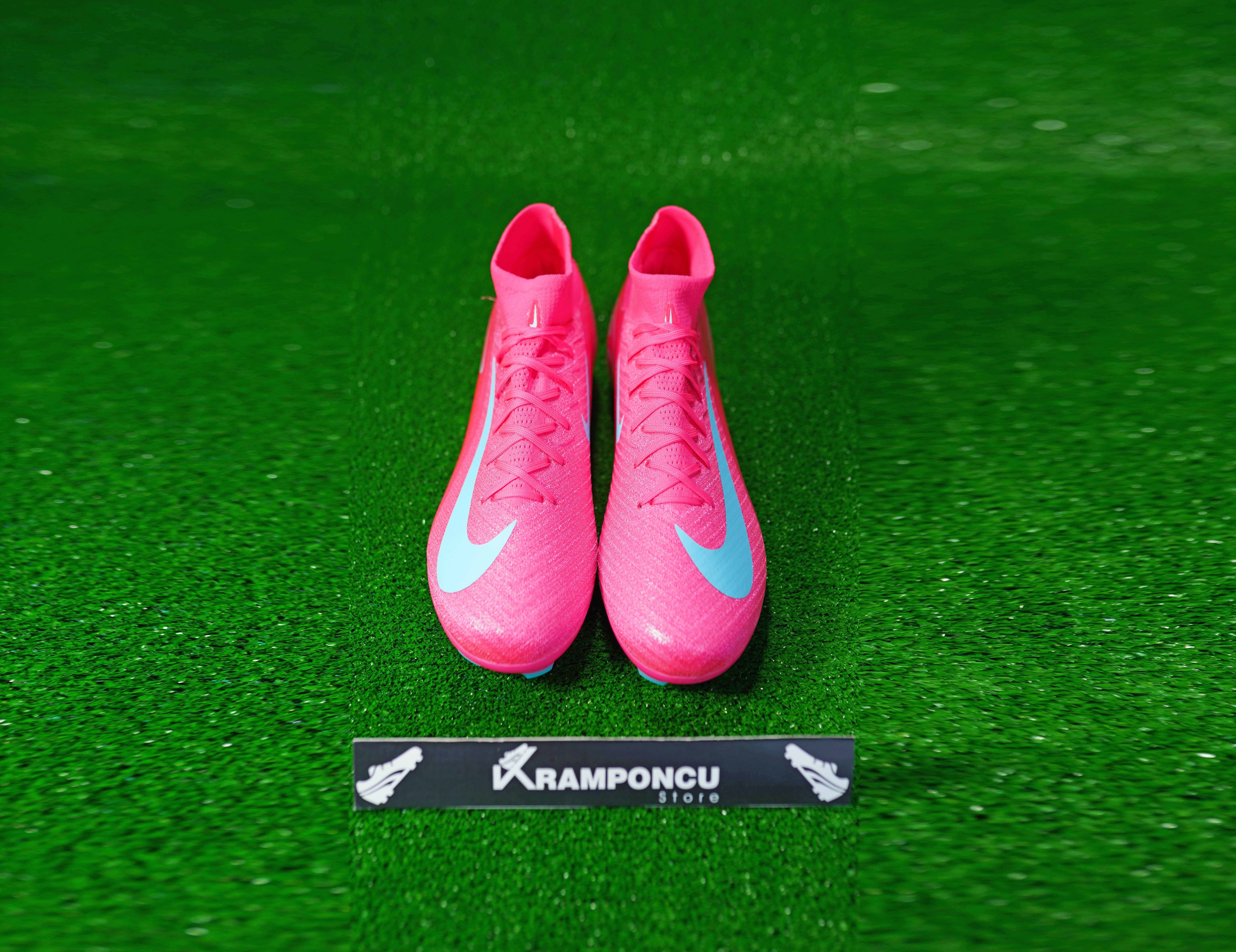 Ni̇ke Bi̇lekli̇ Ai̇r Zoom Koyu Pembe Mavi̇ Mercuri̇al Eli̇te