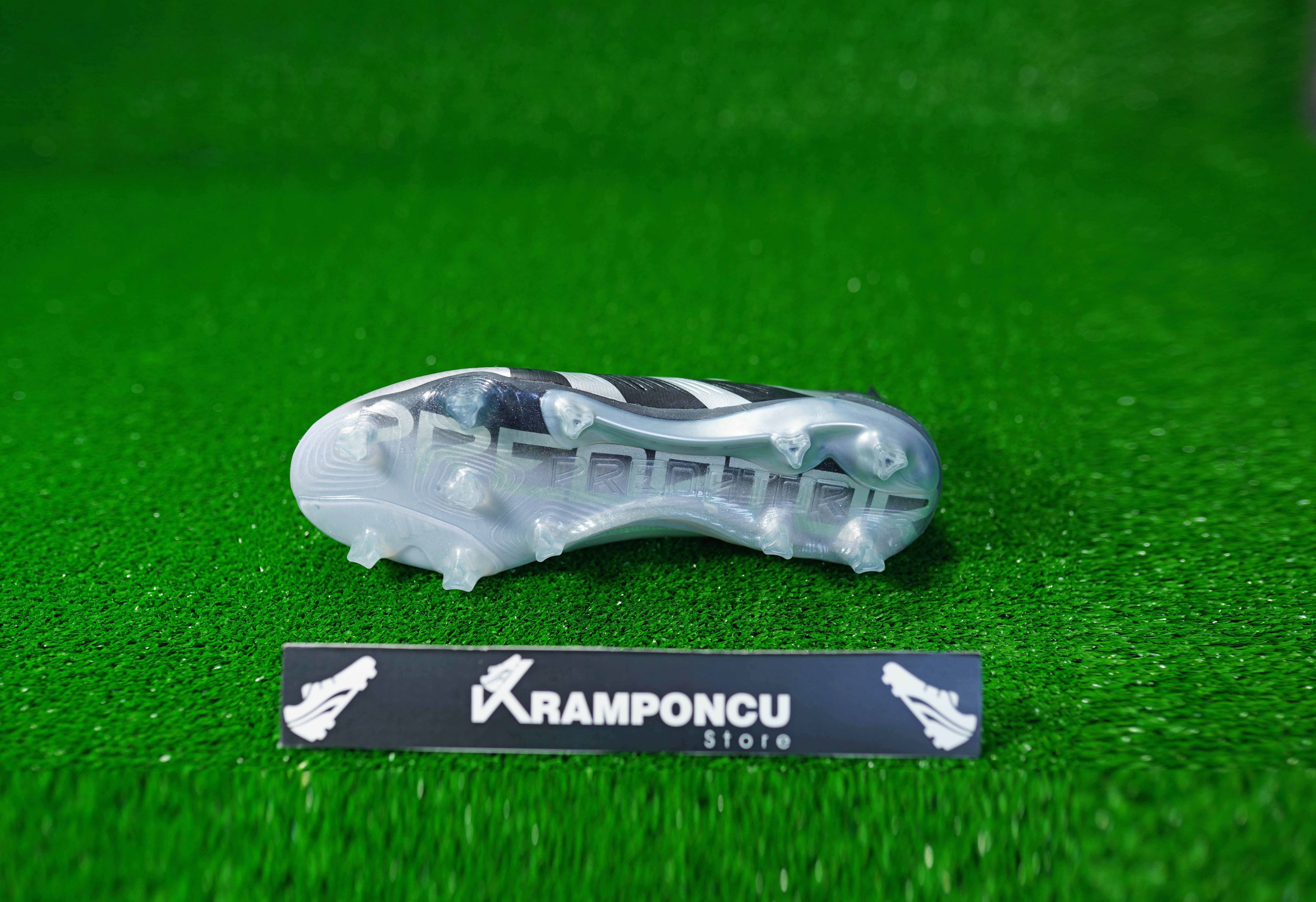 Adi̇das Bi̇leksi̇z Predator Launge Fg Gri̇ Si̇yah