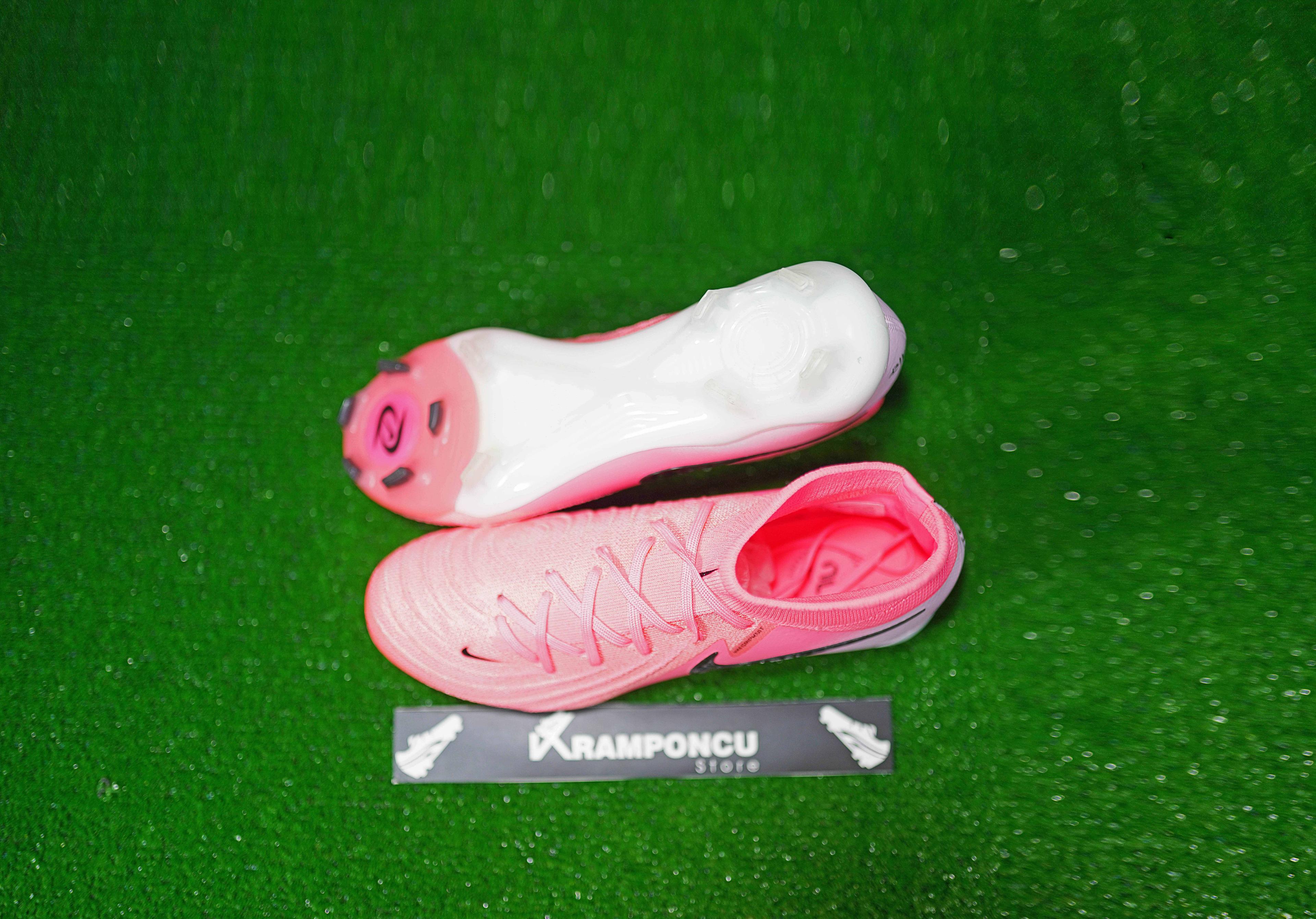 Ni̇ke Pembe Phantom Gx Eli̇te Ag-pro Bi̇lekli̇