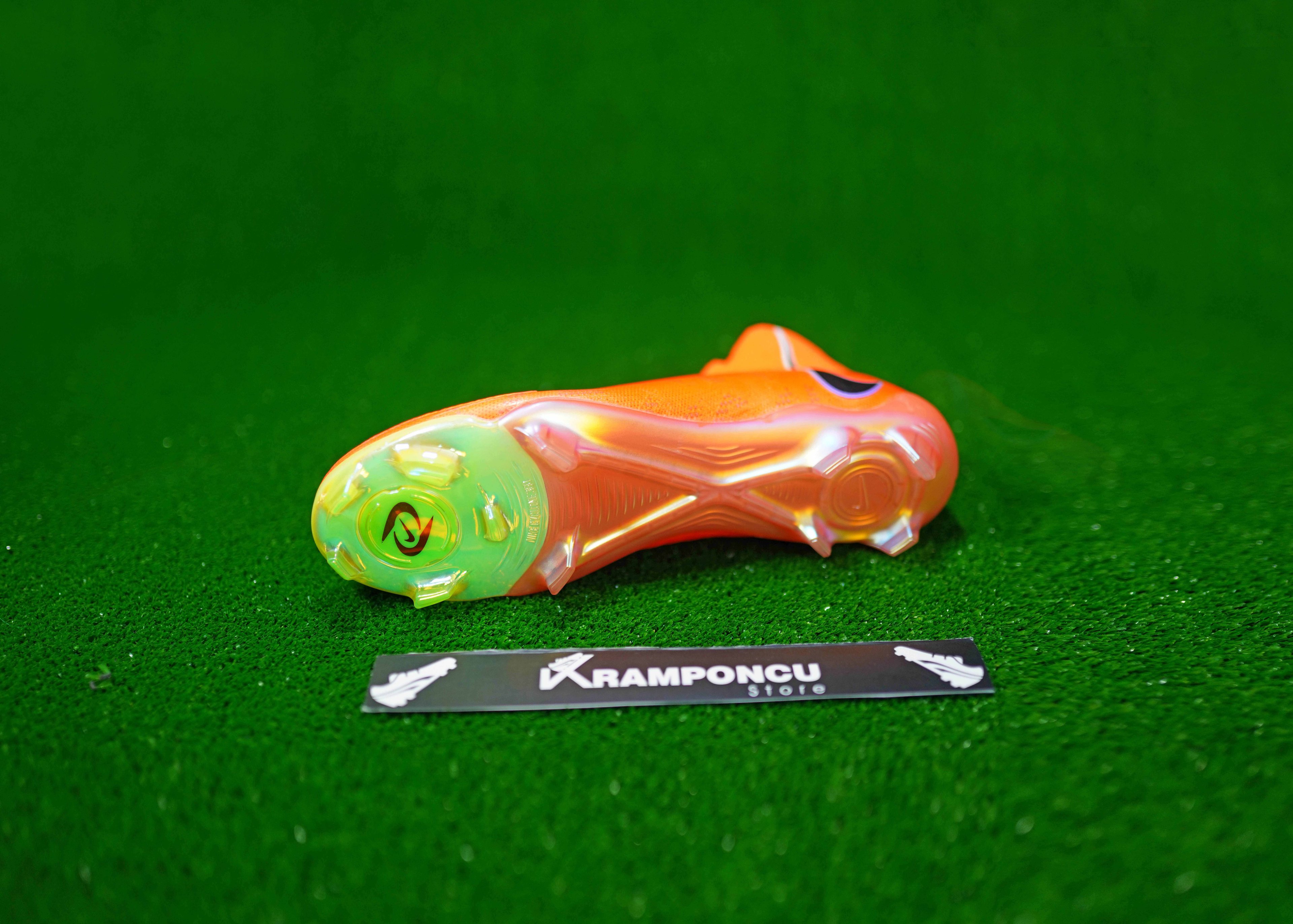 Ni̇ke Luna Phantom Pro Fg Turuncu Bi̇lekli̇