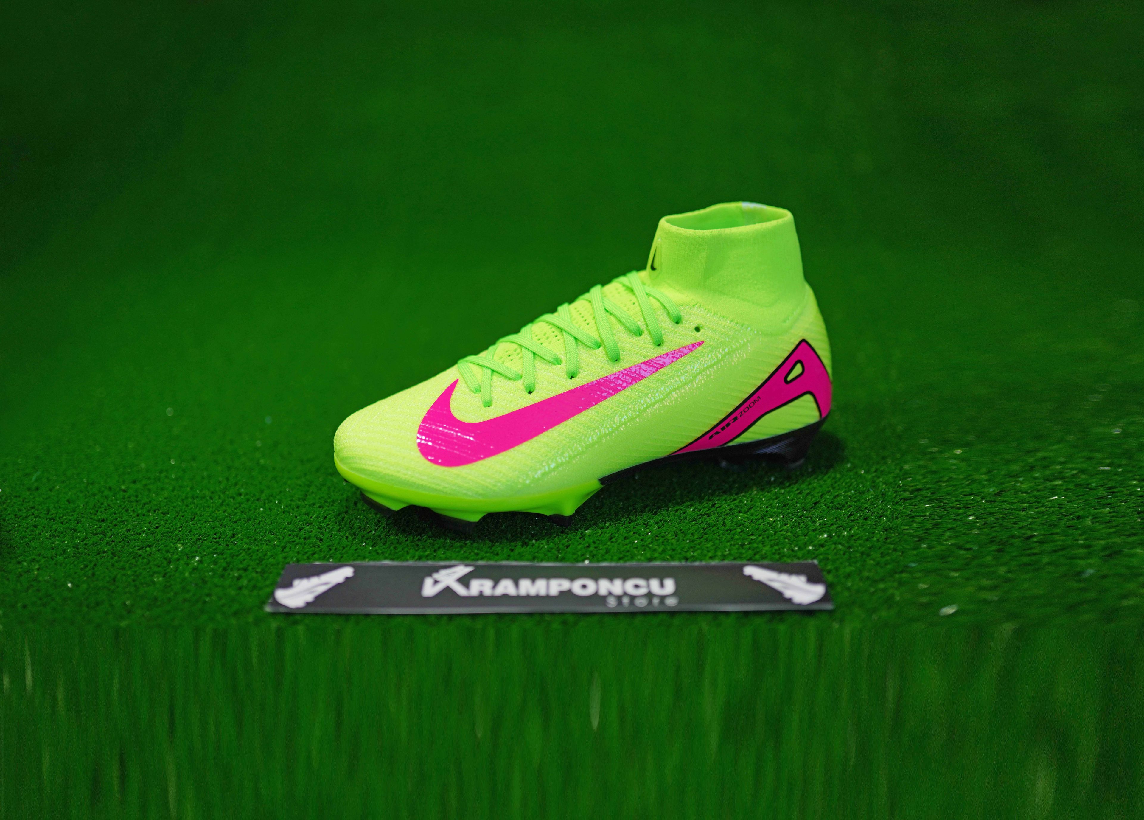 Ni̇ke Yeşi̇l-pembe Ai̇r Zoom Mercuri̇al Superfly 16 Eli̇te Bi̇lekli̇