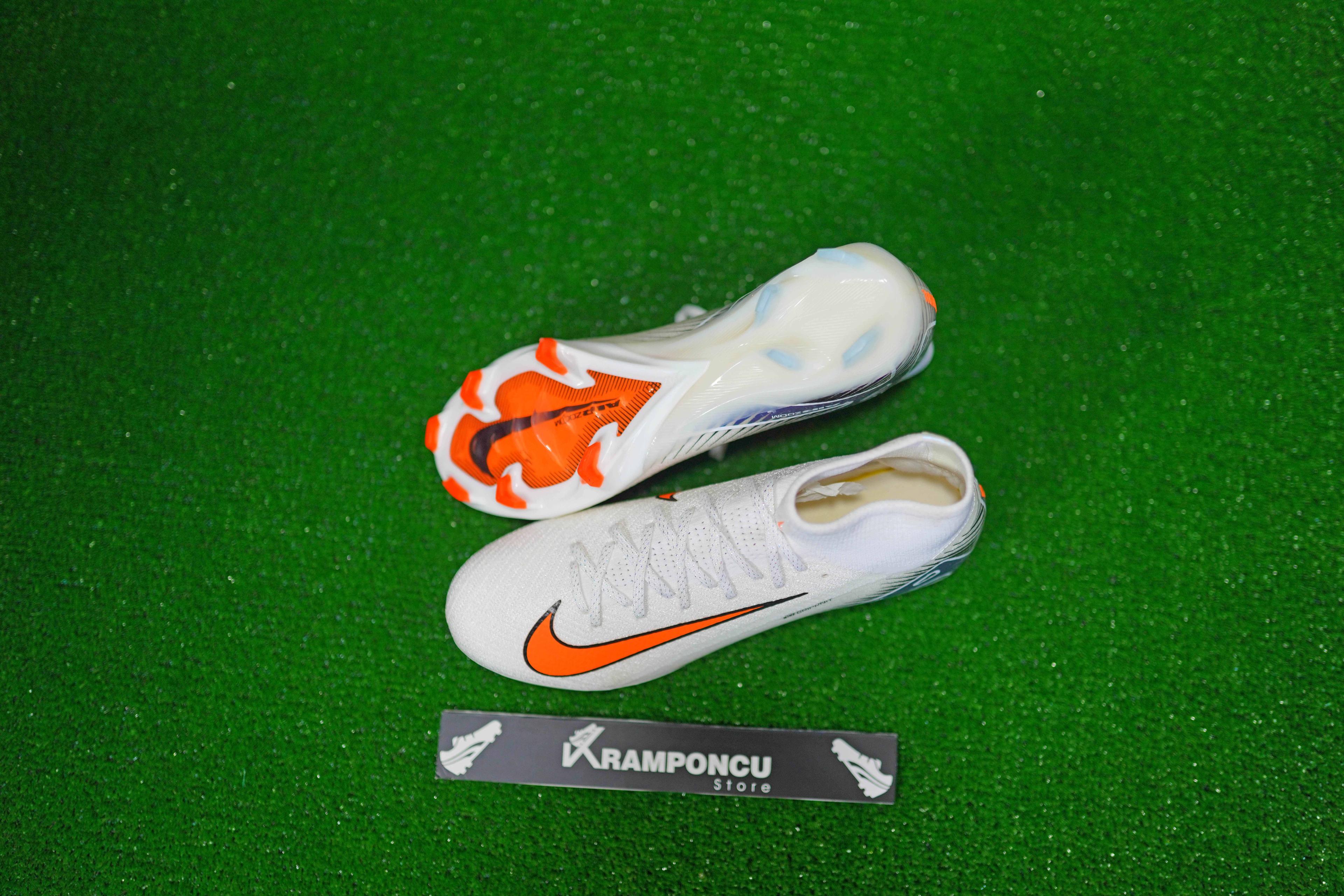 Ni̇ke Beyaz-turuncu Ai̇r Zoom Superfly 16 Eli̇te Bi̇lekli̇