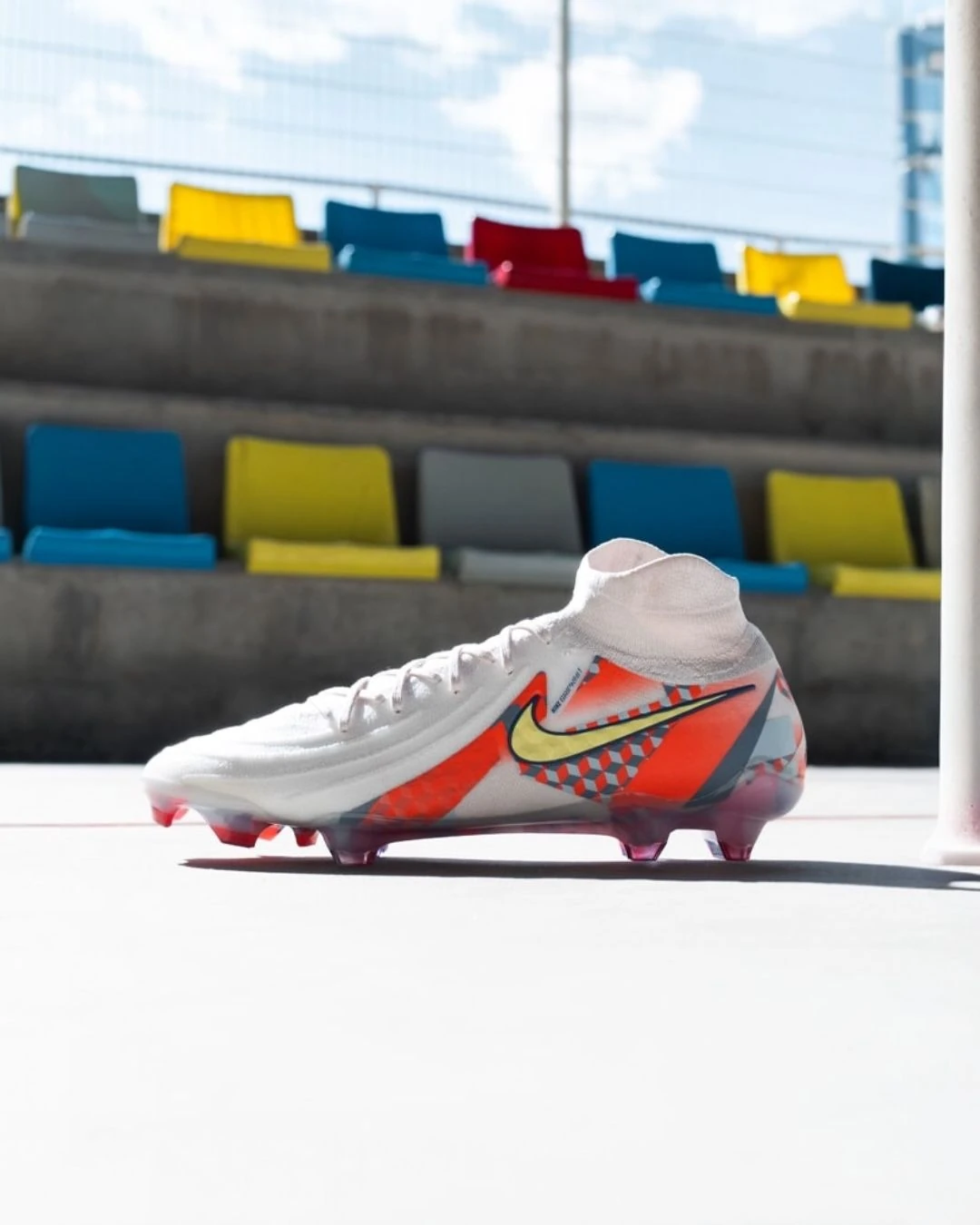 Nike Phantom Luna 2 Elite 