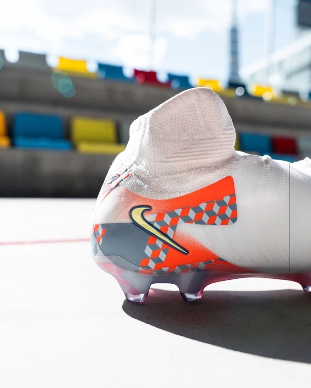 Nike Phantom Luna 2 Elite 