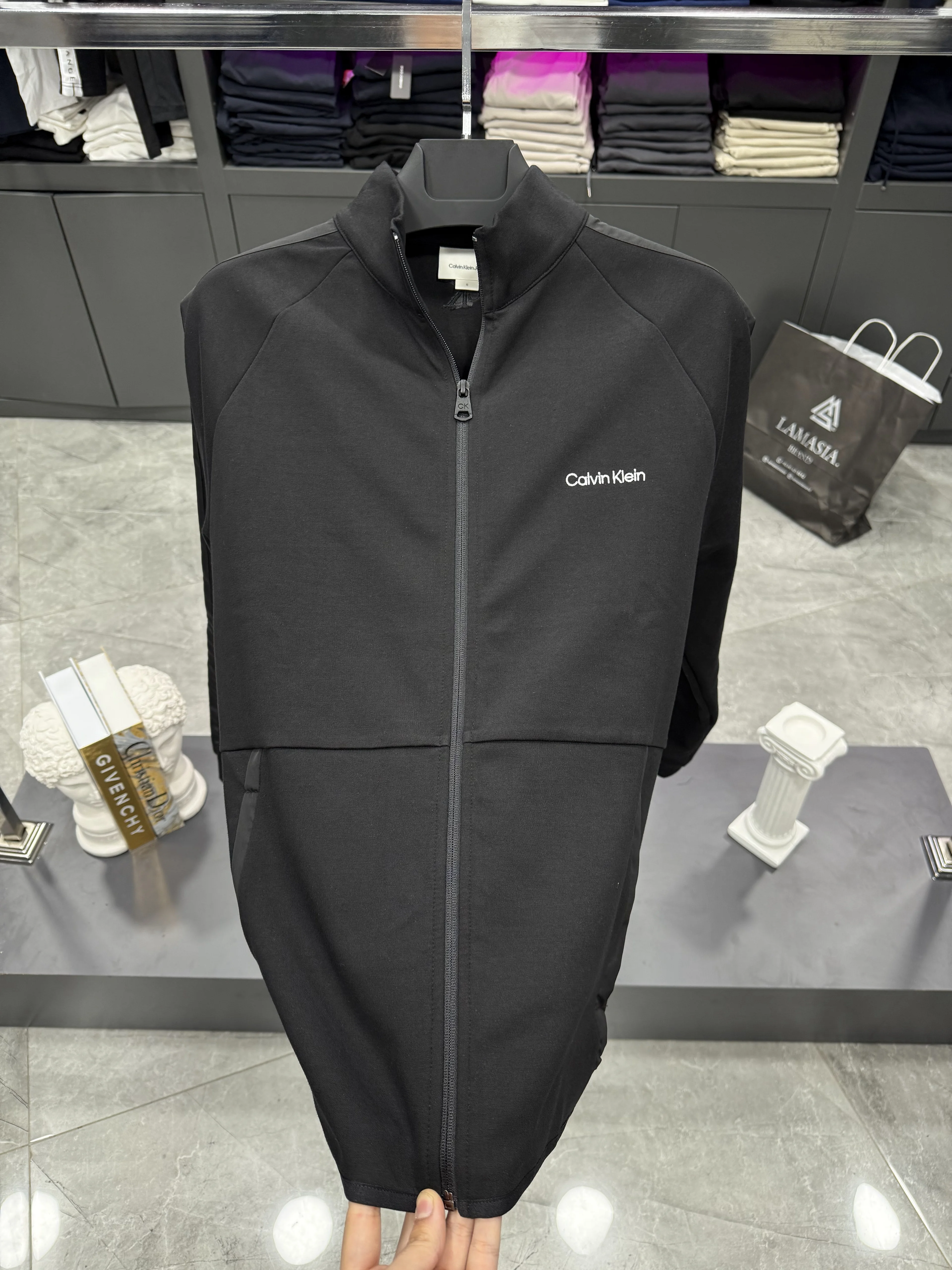 CK Siyah Örme Hırka