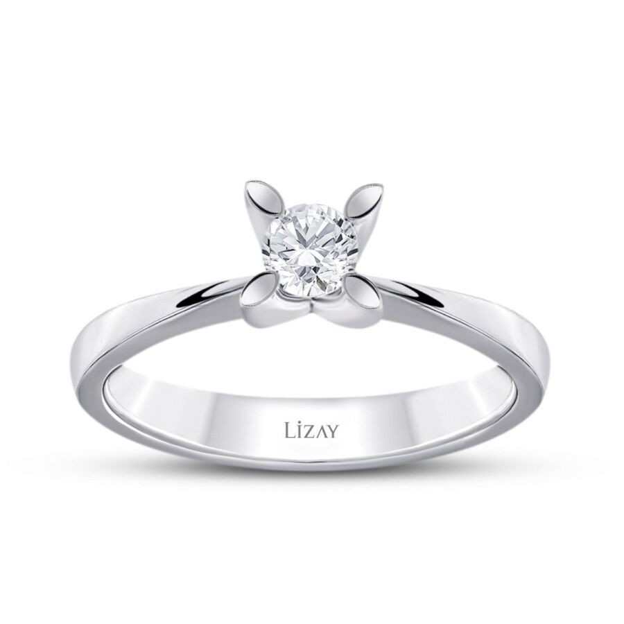 0.30 Carat Diamond Round Solitaire Engagement Ring