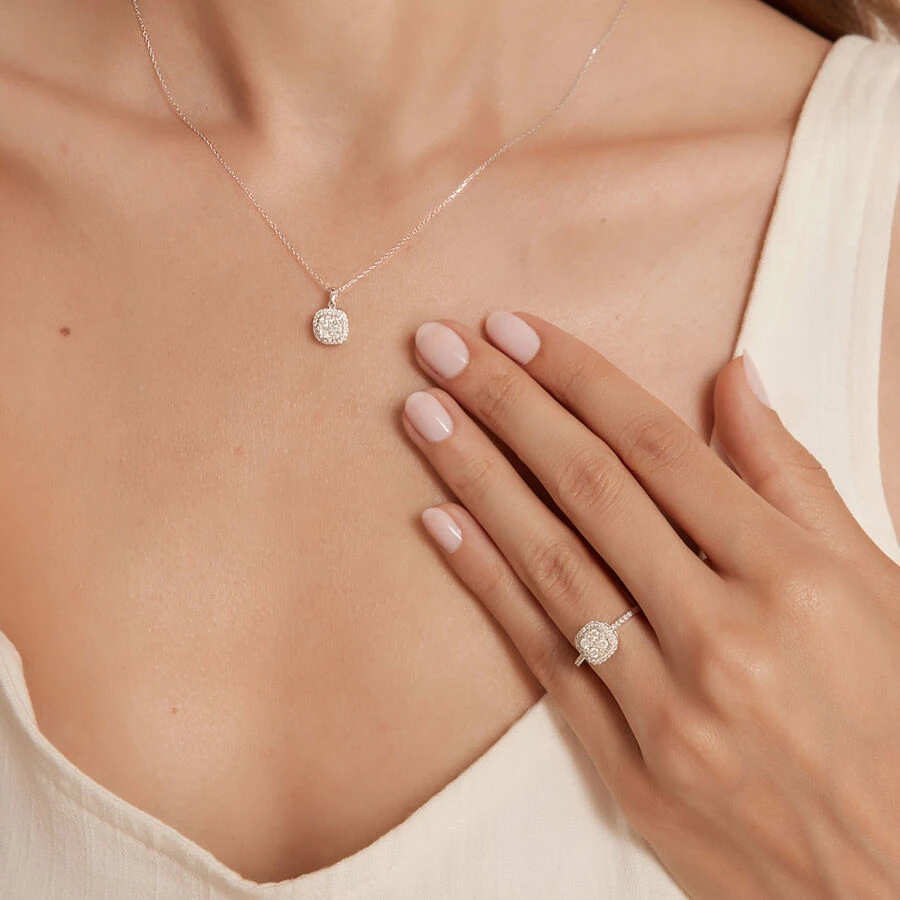 0.43 Carat Diamond Trend Necklace