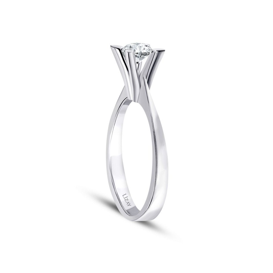 0.45 Carat Diamond Round Solitaire Engagement Ring