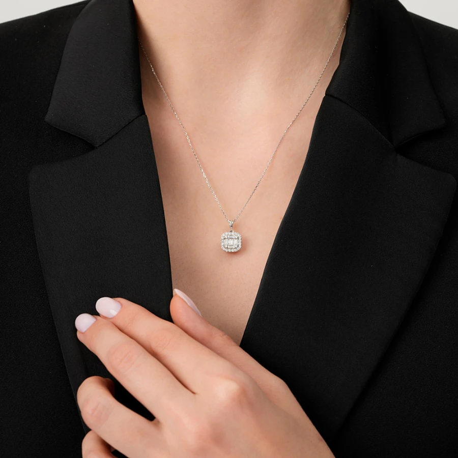 0.51 ct. Diamant Baguette Halskette