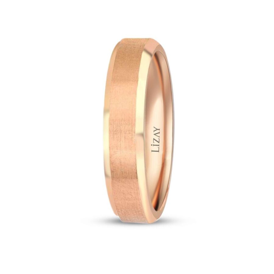 Klassischer Roségold Ehering