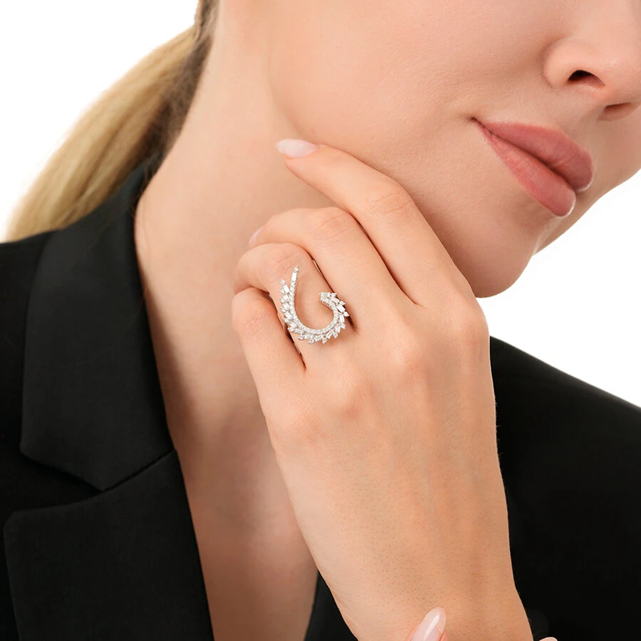 0.93 Carat Diamond Baguette Ring