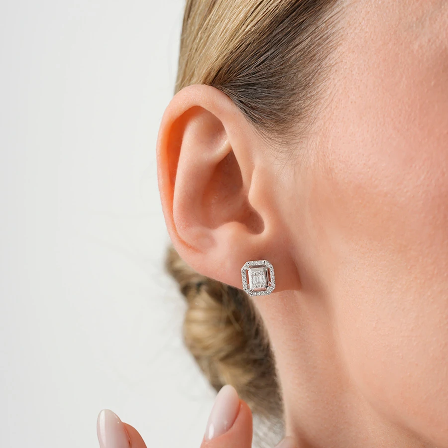 0.26 Carat Diamond Baguette Earrings