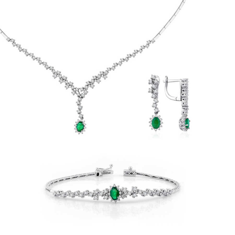 4.50 Carat Diamond Emerald Set