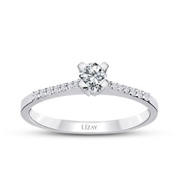0.40 Carat Diamond Round Solitaire Engagament Ring