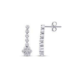 0.17 Carat Diamond Flower Earrings