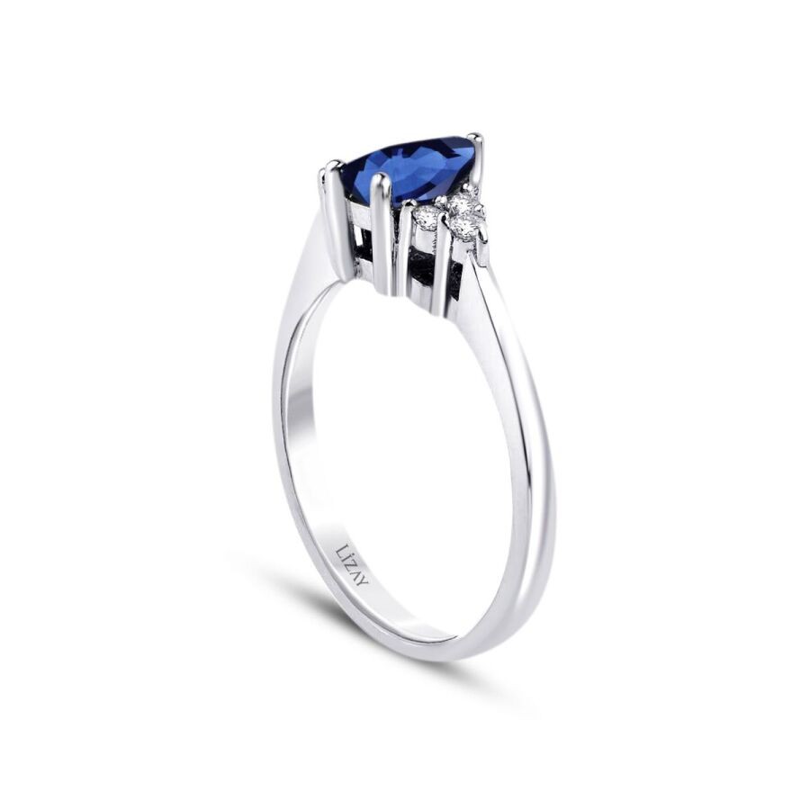 0.93 Carat Diamond Pear Sapphire Ring