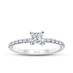 0.45 Carat Diamond Princess Solitaire Engagement Ring