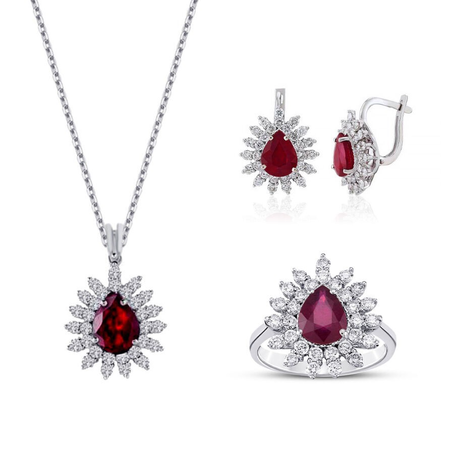 12.33 Carat Diamond Ruby Set