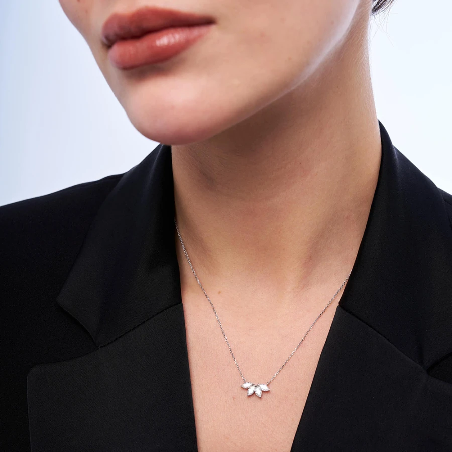 0.75 Carat Diamond Aurora Necklace