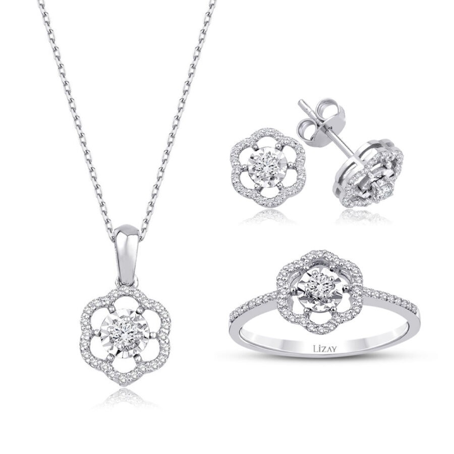 0.62 Carat Diamond Flower Trend Set