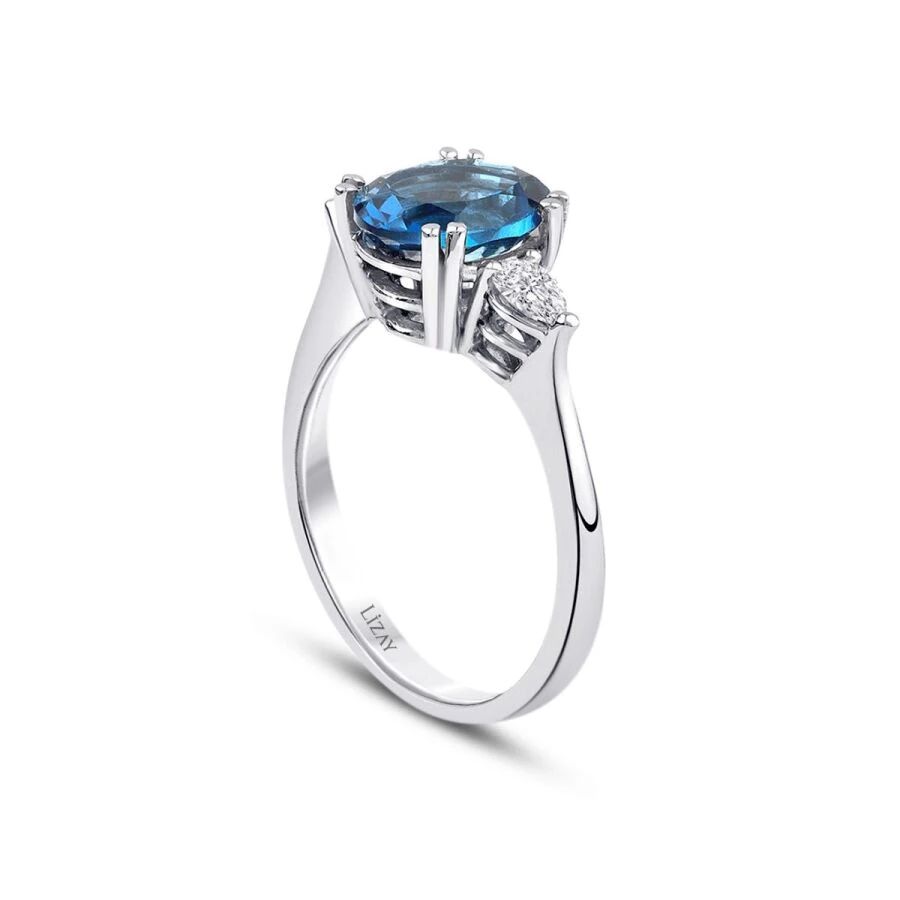 2.51 Carat Diamond Aquamarine Stone Ring