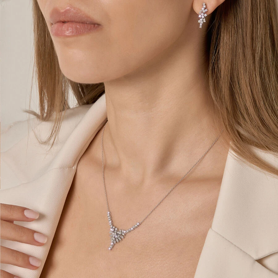 1.14 Carat Diamond Baguette Necklace