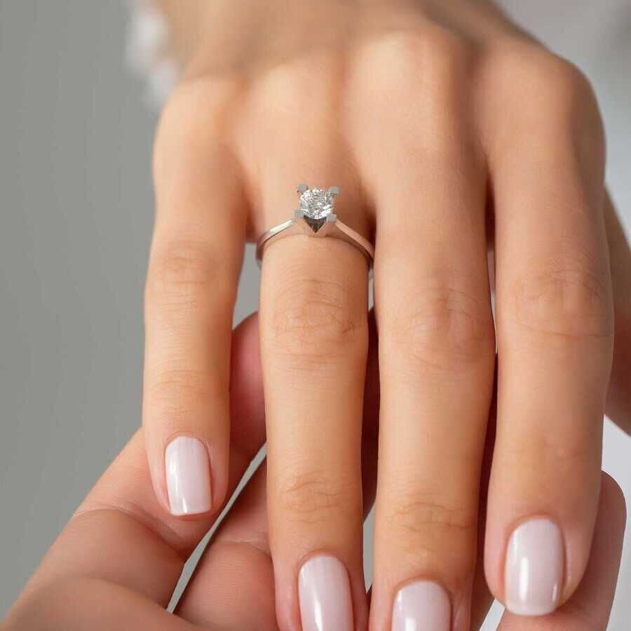 0.35 Carat Diamond Round Solitaire Engagement Ring