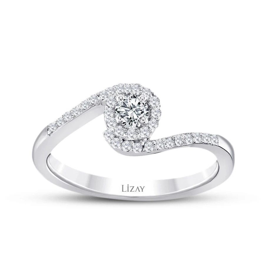 0.32 Carat Diamond Round Solitaire Trend Engagement Ring