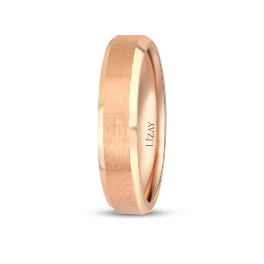 Klassischer Roségold Ehering