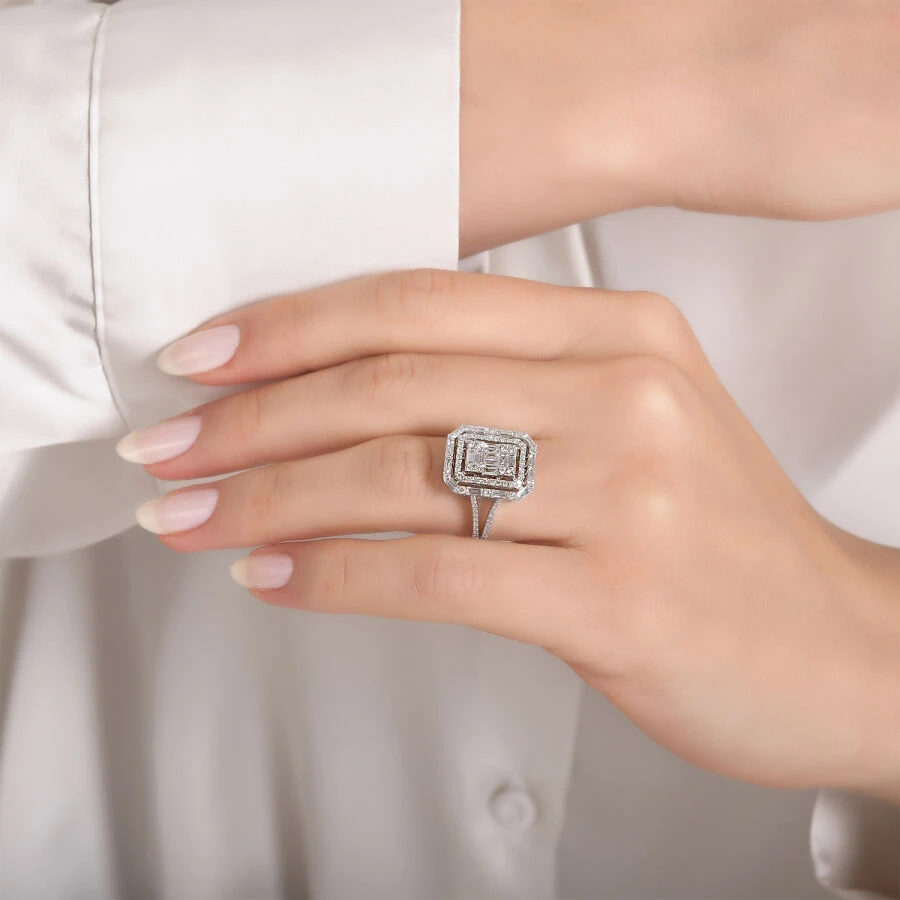 1.00 Carat Diamond Baguette Ring