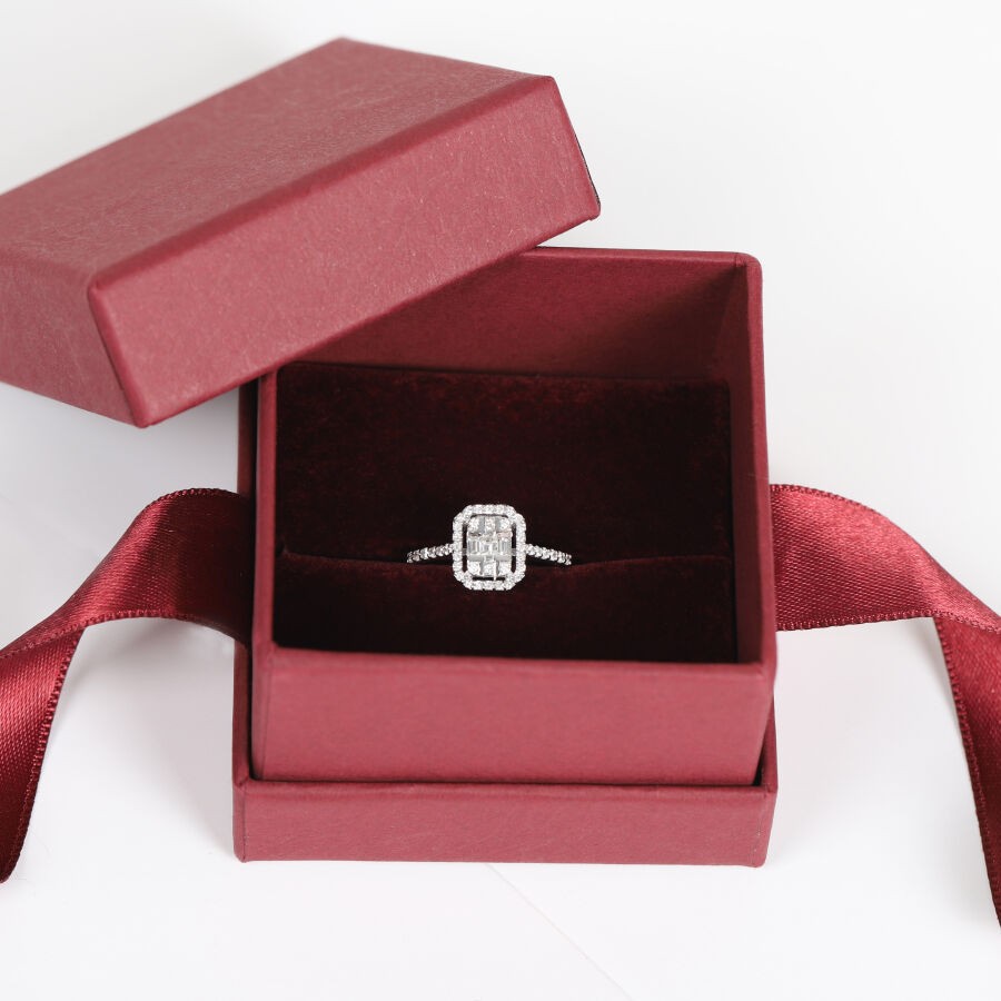 0.28 Carat Diamond Baguette Ring