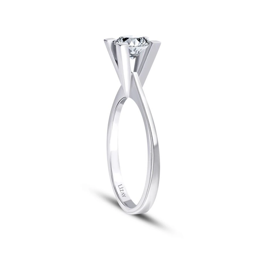 0.80 Carat Diamond Round Solitaire Engagement Ring