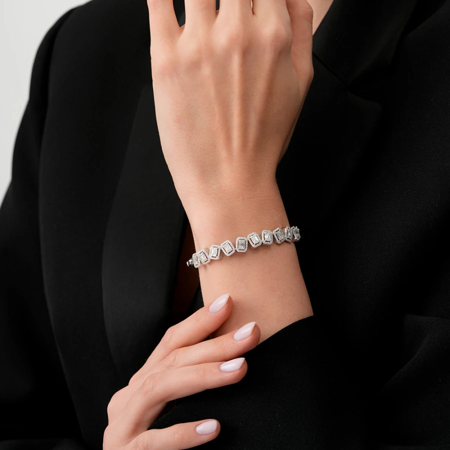 1.54 Carat Diamond Baguette Bangle
