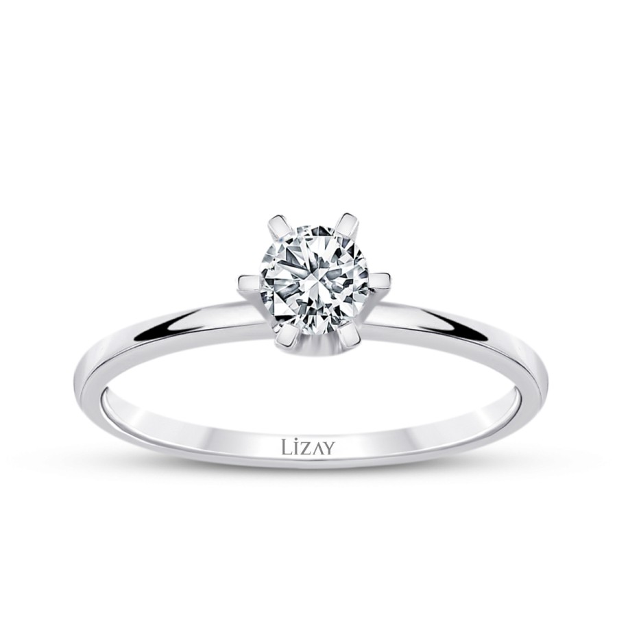 0.30 Carat Diamond Round Solitaire Engagement Ring