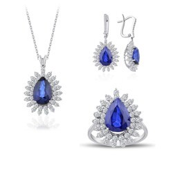 19.31 Carat Diamond Sapphire Set
