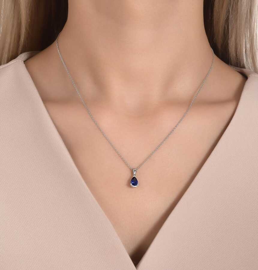 0,91 Karat Diamant Tropfen Saphir Halskette