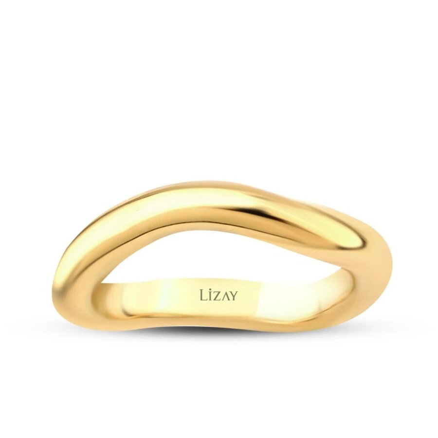 Gold Elegant Domed Ring