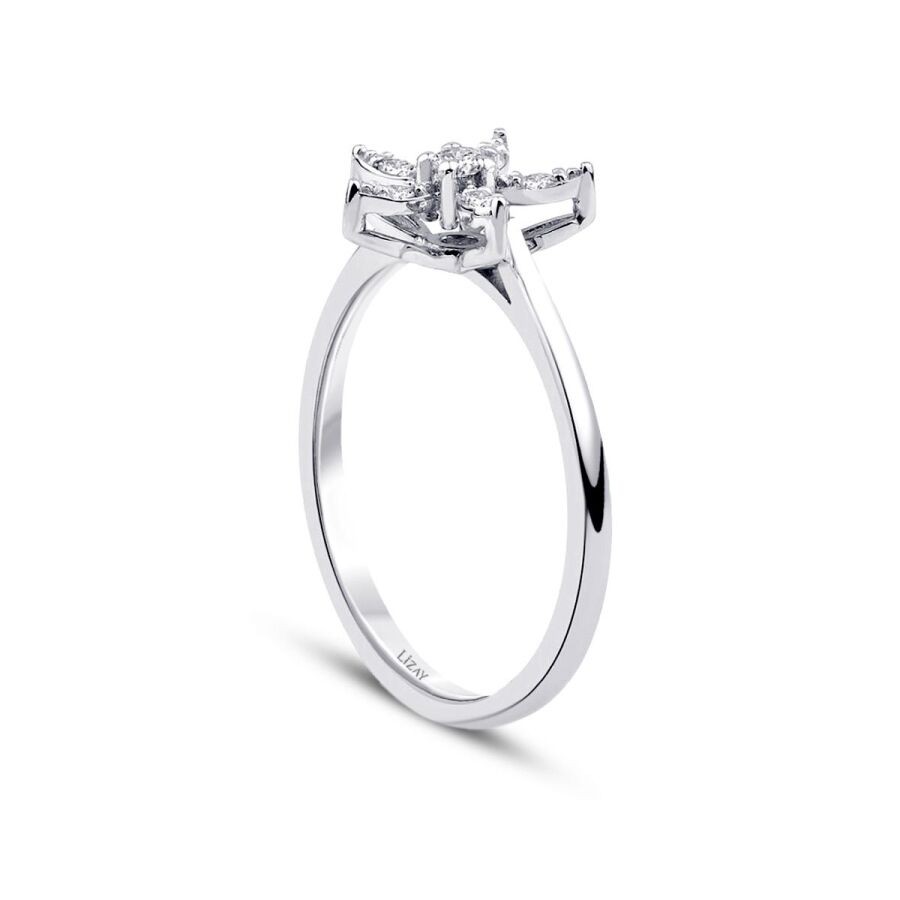 0.14 Carat Diamond Flower Ring