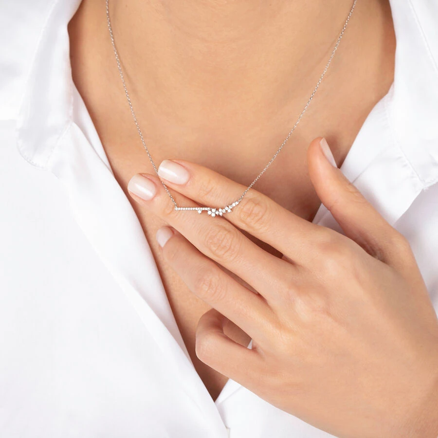 0.24 Carat Diamond Minimal Necklace